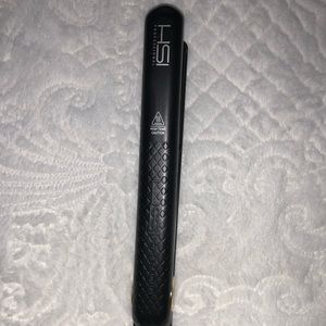 HSI Professional Glider Ceramic Flat Iron